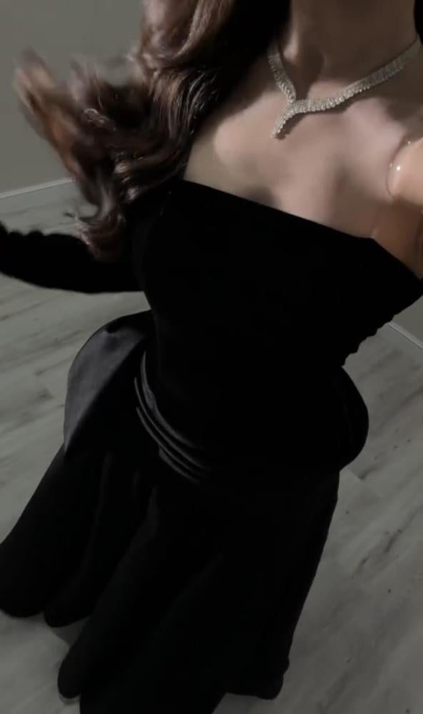 Elegant Black Dress - فستان أسود أنيق