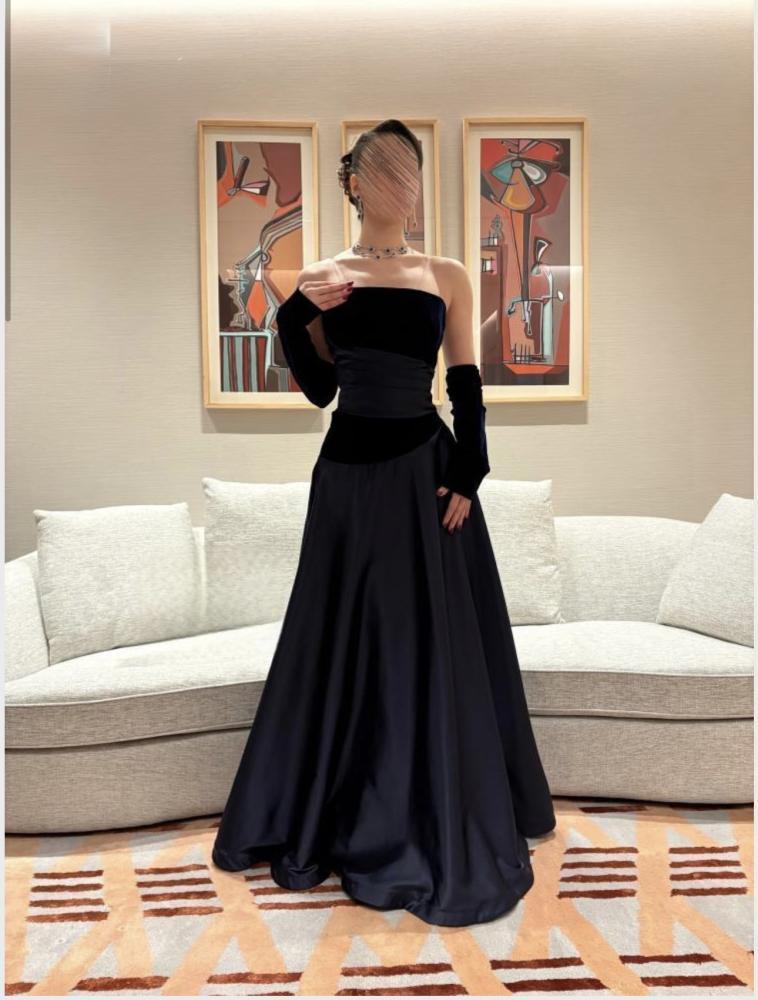 Elegant Black Evening Dress - فستان سهرة أسود أنيق
