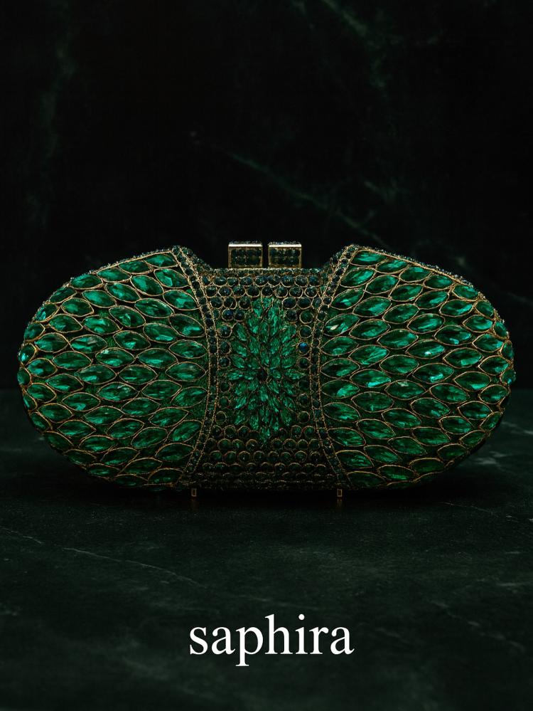 Saphira Green Era