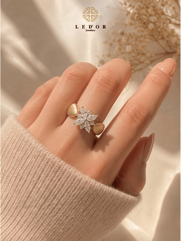 خاتم ذهب مطفي مع تصميم الماس18k