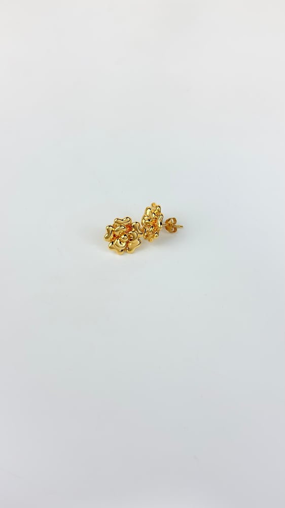 حلق ذهب تصميم ايطالي18k