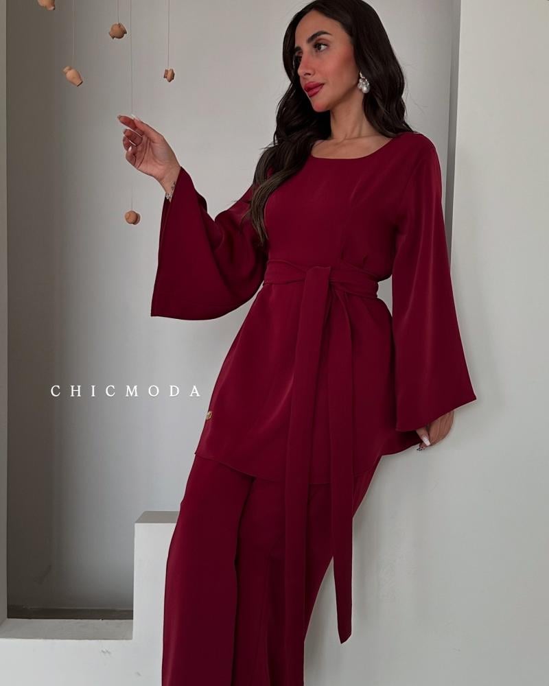طقم بلوزه وبنطلون نسائي عنابي بتوب فضفاض وبنطلون Wide-leg
