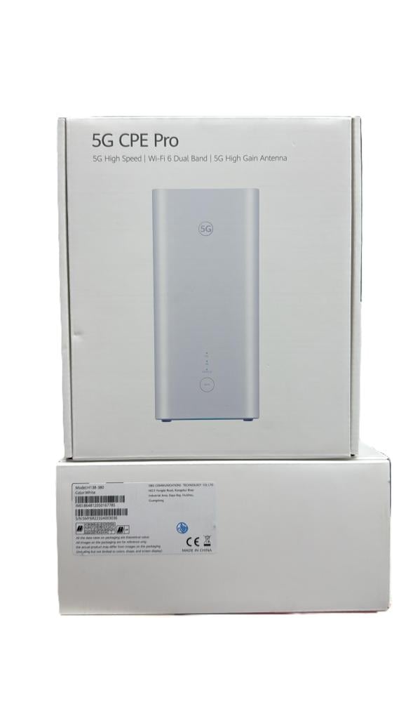 راوتر 5G CPE Pro   لاسلكي CPE باللون الأبيض