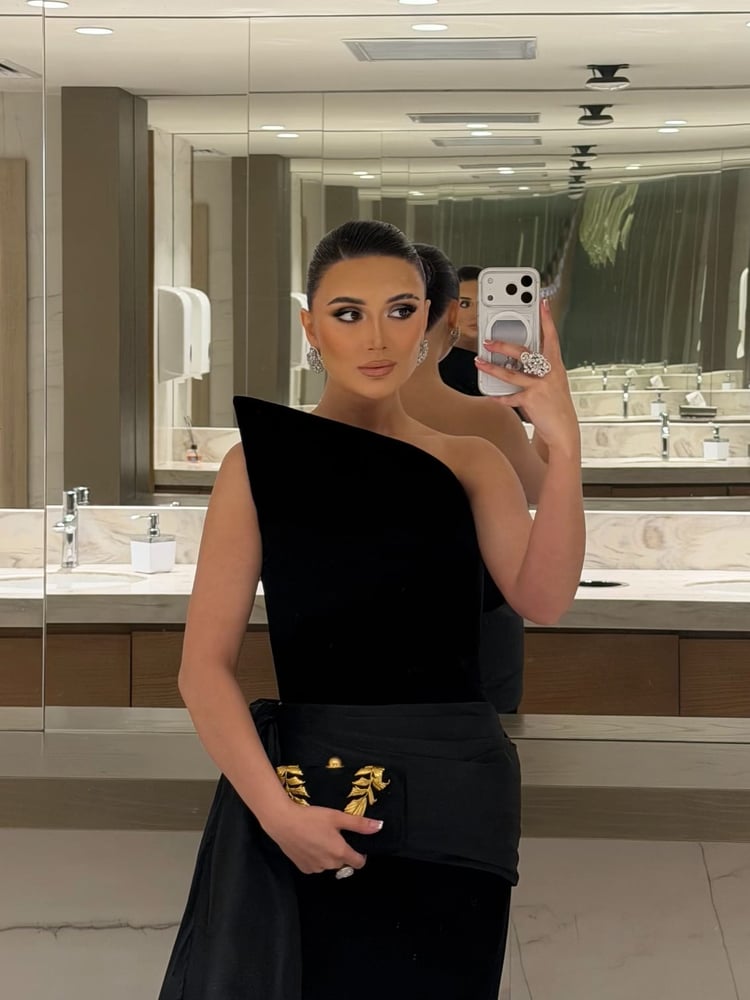 فستان سهرة أسود جوخ طويل للمناسبات والأعراس متجر مولين