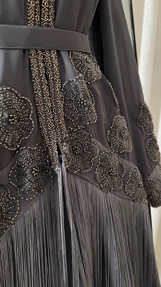 فستان سهرة أسود طويل للمناسبات النسائية