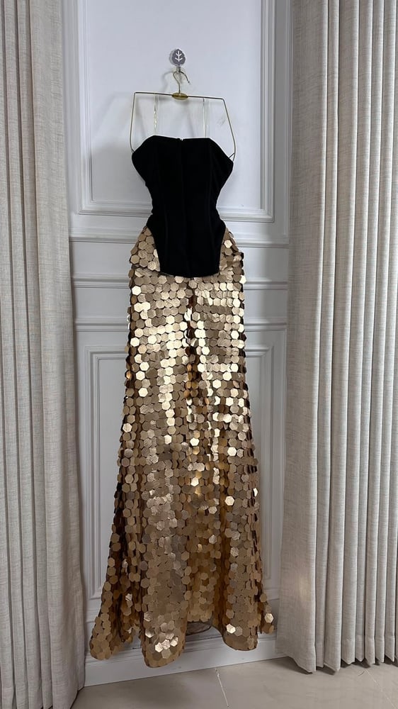 فستان سهرة فضي كورسية باربي  للمناسبات والأعراس متجر مولين