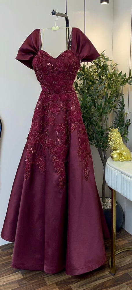 فستان سهره برغندي