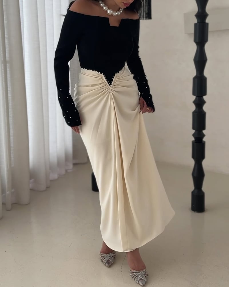 فستان سهرة بيج على اسود