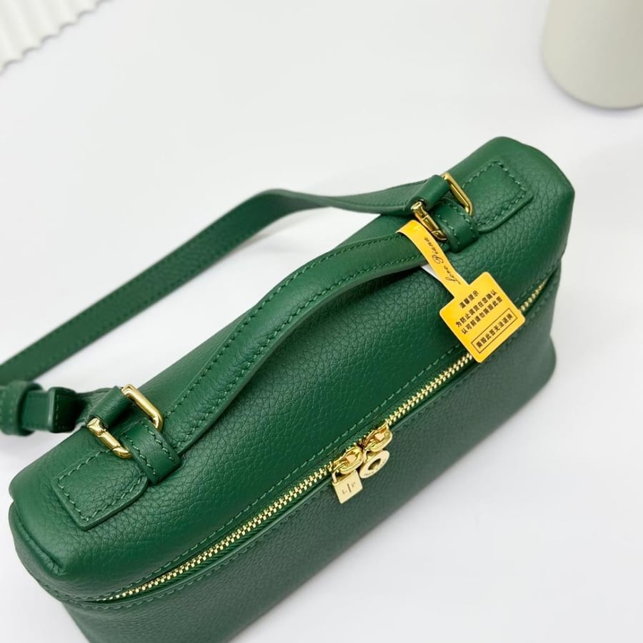 Extra pocket 19
