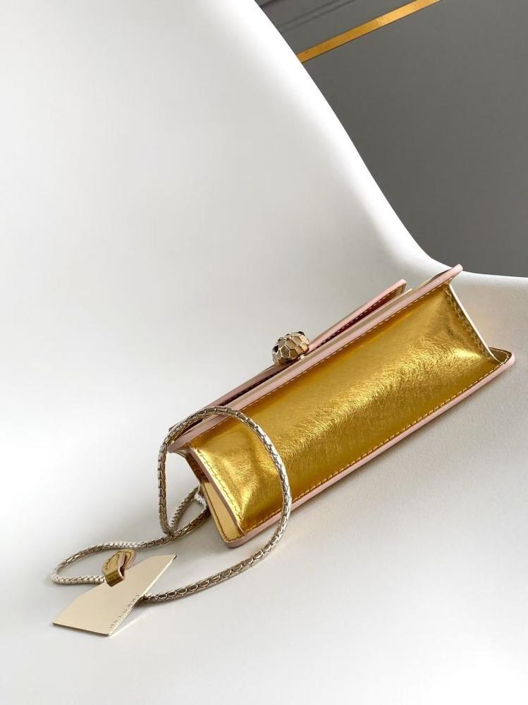 شنطة بولغاري Serpenti Forever مقاس 17cm