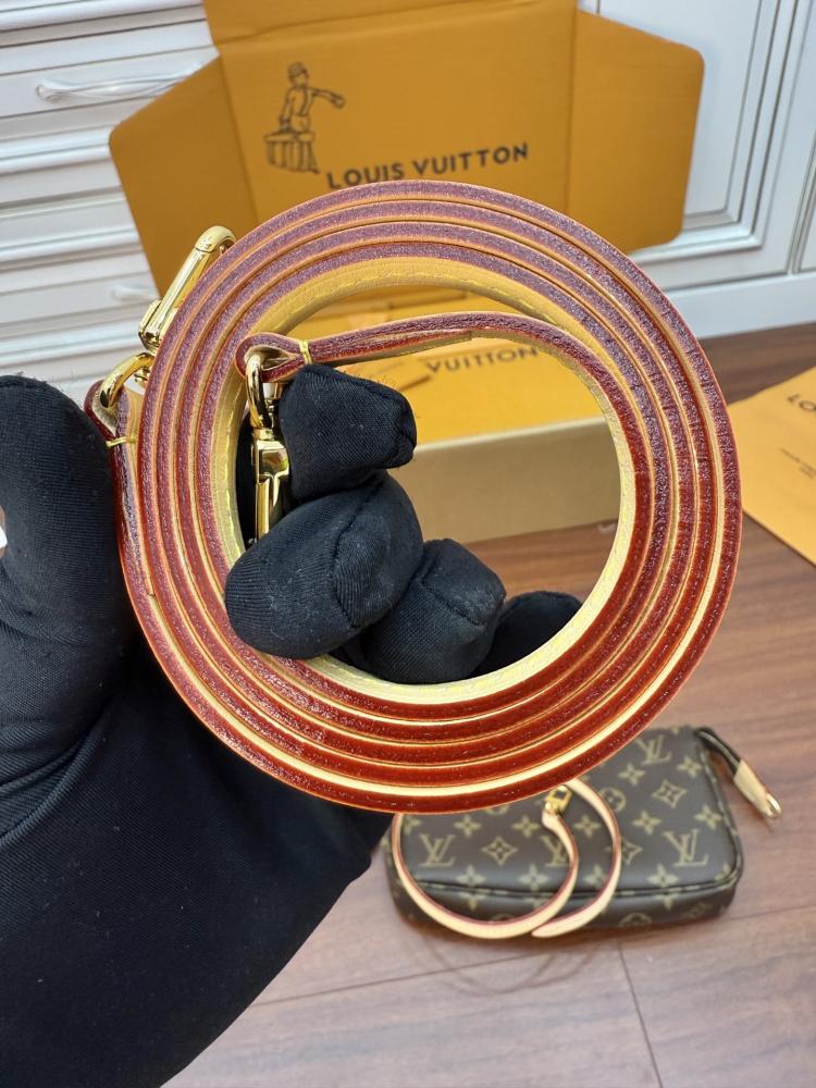 lv pochette 22.5 سم