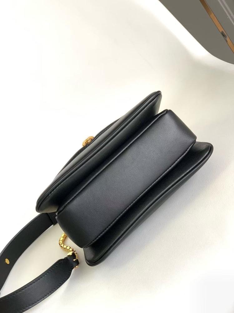 شنطة بولغاري Serpenti Forever مقاس 20cm