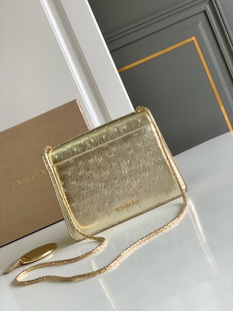 شنطة بولغاري Serpenti Forever مقاس 20cm