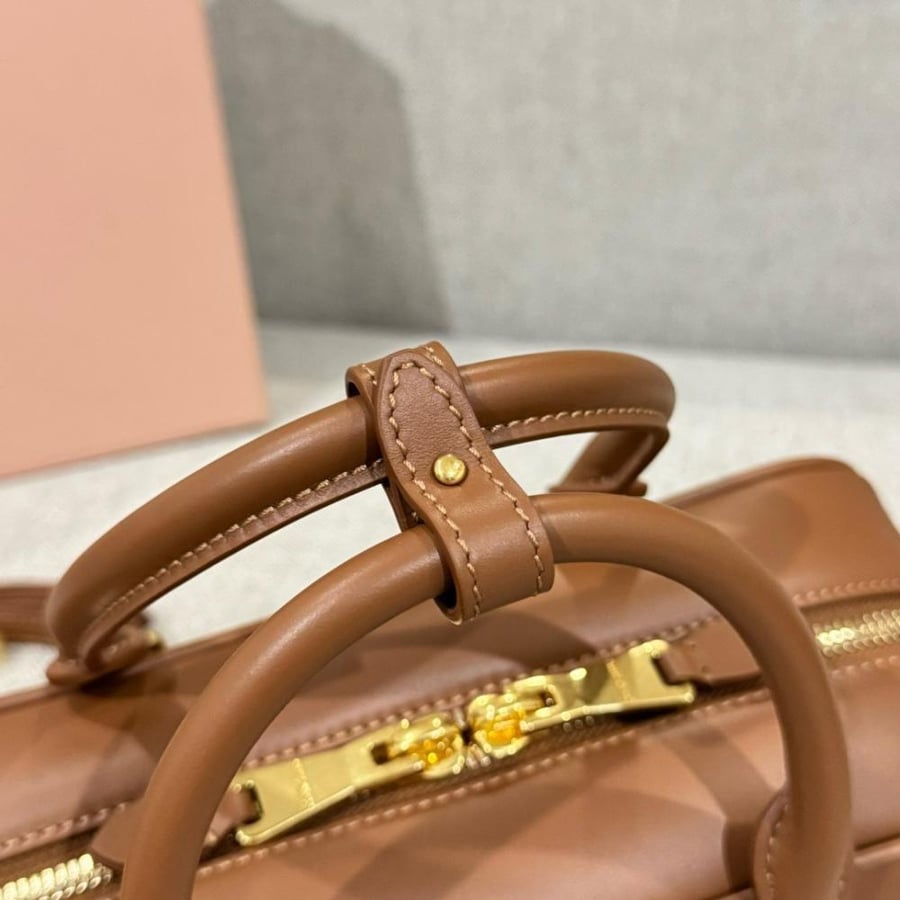 ميو ميو مقاس 27cm