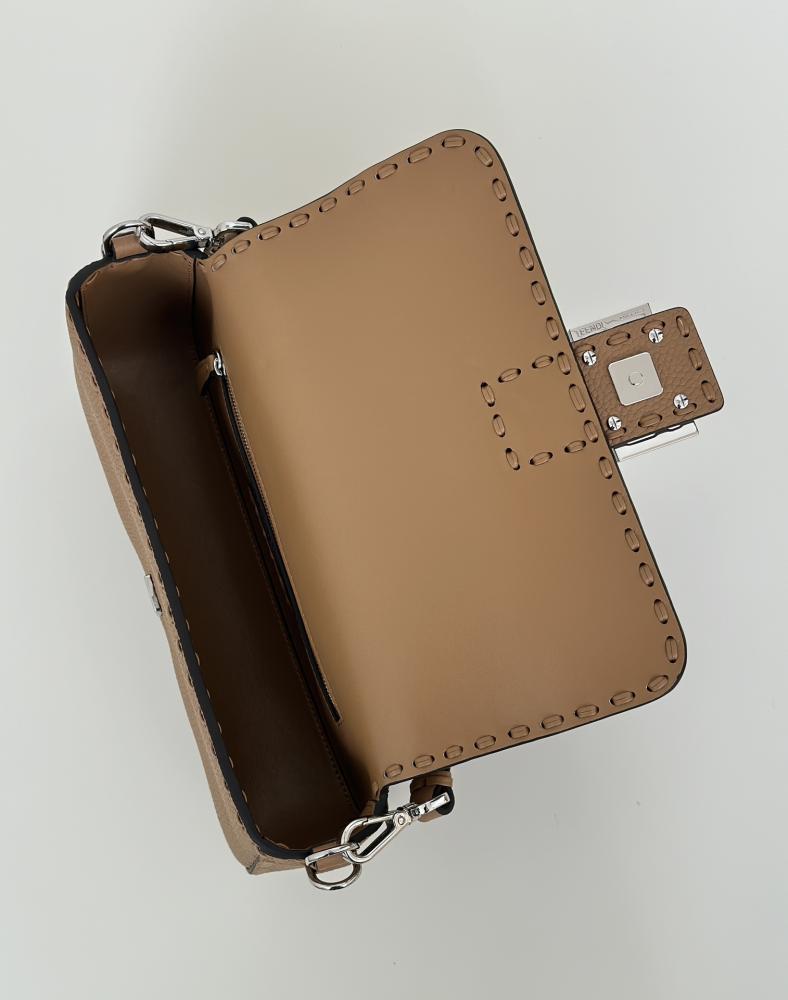 فندي bagutte 27CM