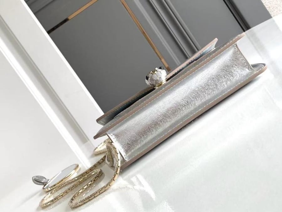شنطة بولغاري Serpenti Forever مقاس 20cm