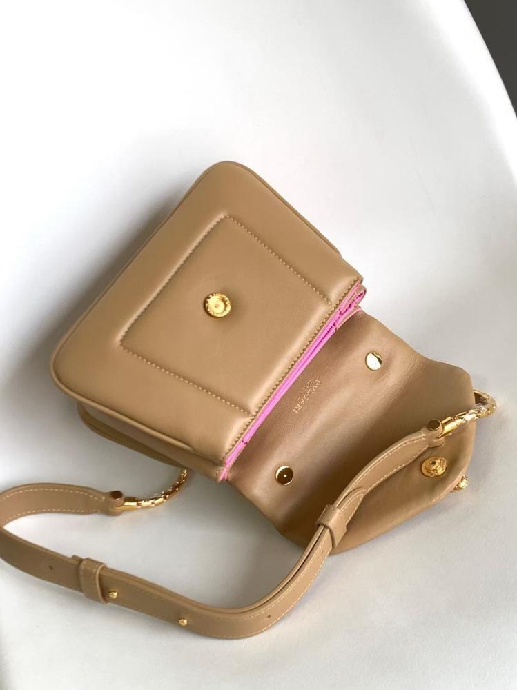 شنطة بولغاري Serpenti Forever مقاس 20cm
