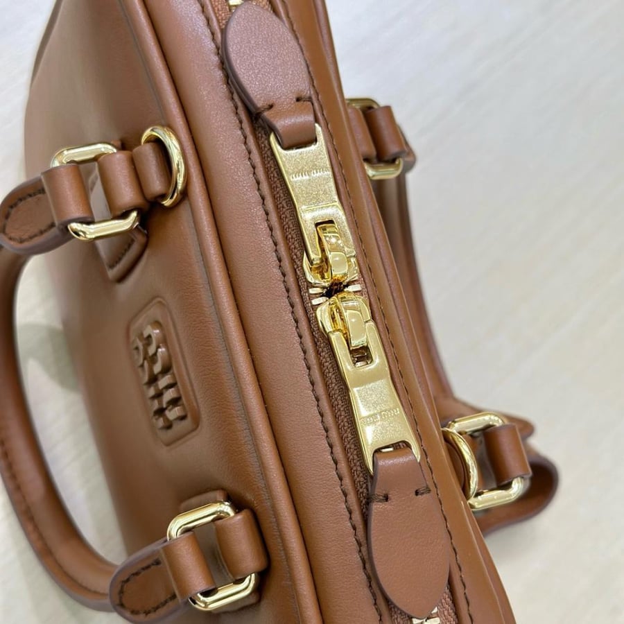 ميو ميو مقاس 19cm
