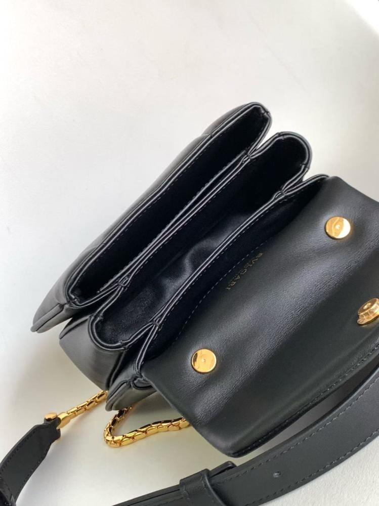 شنطة بولغاري Serpenti Forever مقاس 20cm