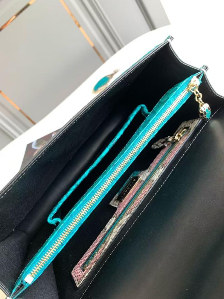 شنطة بولغاري Serpenti Forever مقاس 27.5