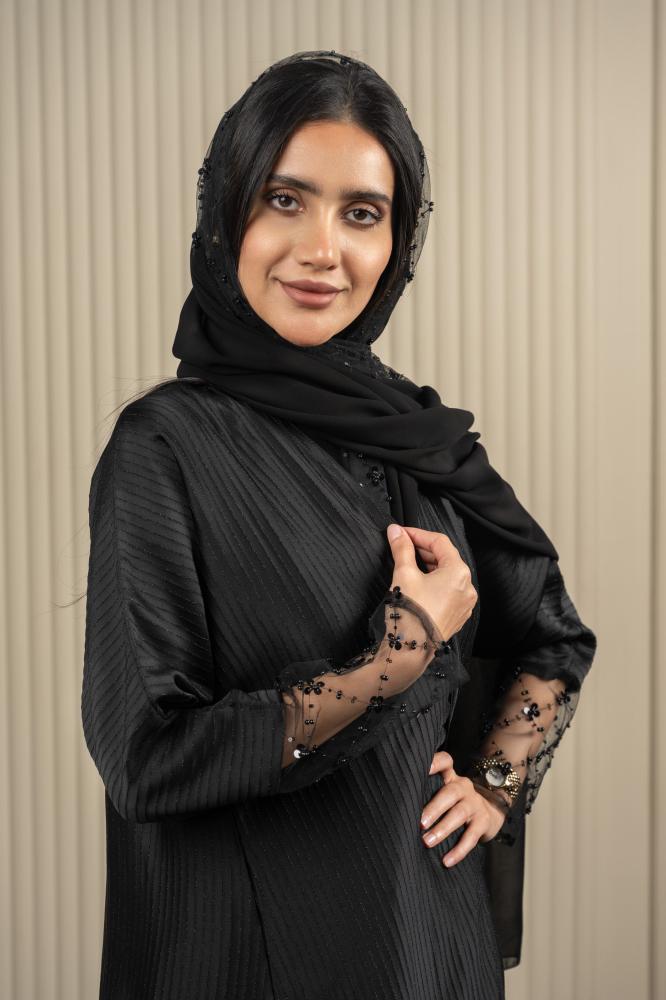 عباية كريب أسوم مع لمعة