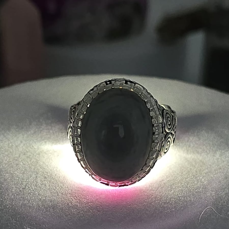 A Sulaimani agate ring
