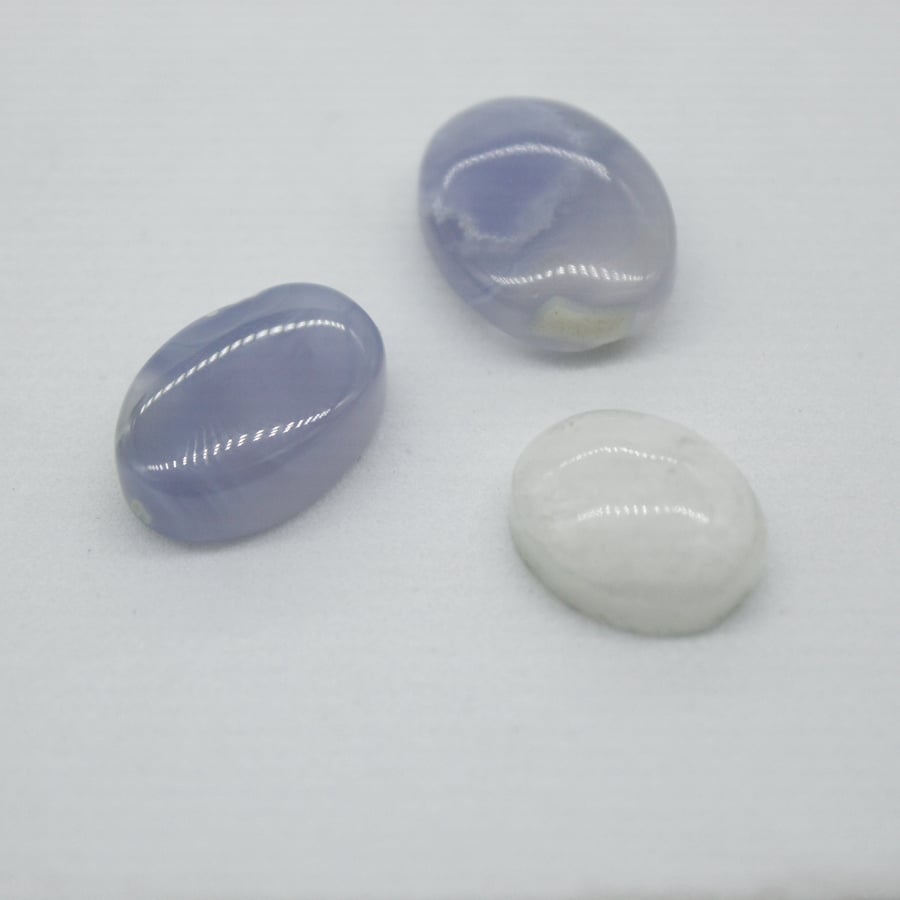 Natural agate stones, various, 9 stones