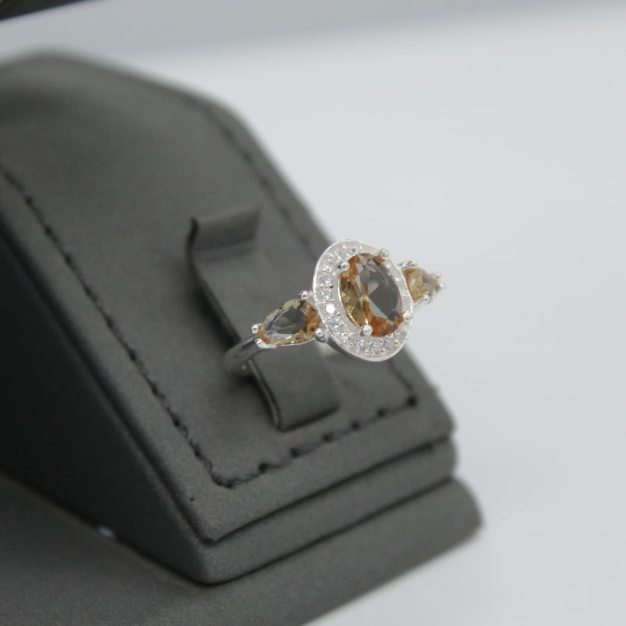 Women's set with moissanite stone
