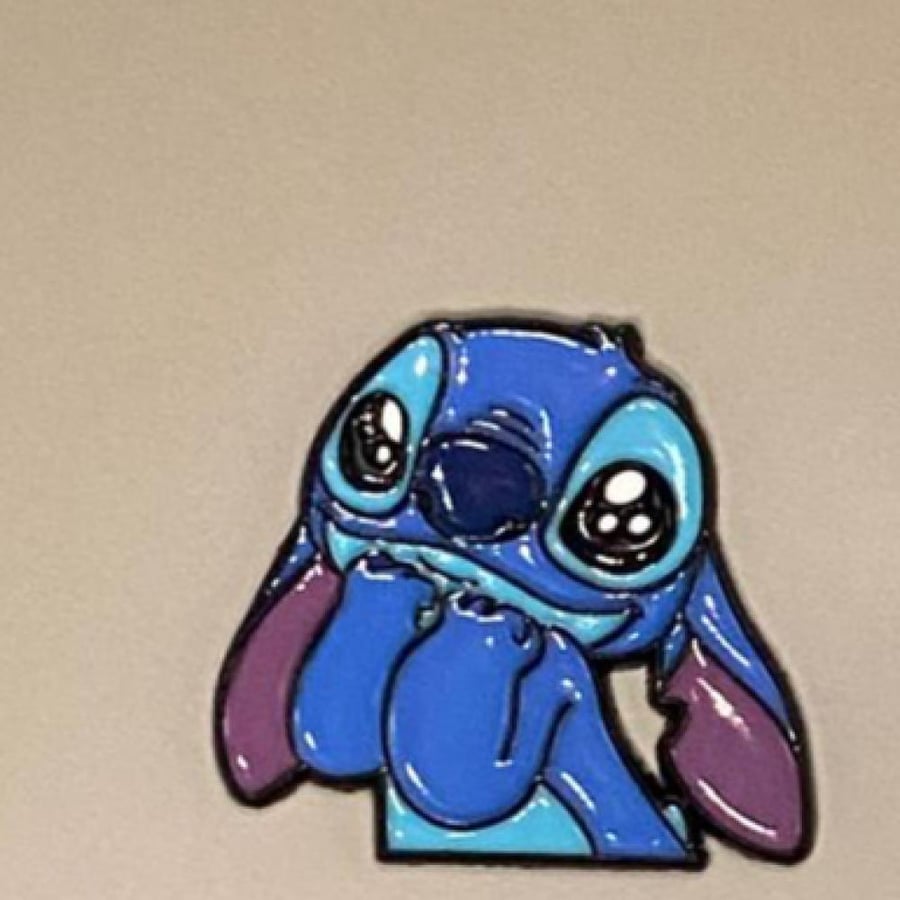 Embroidery brooch