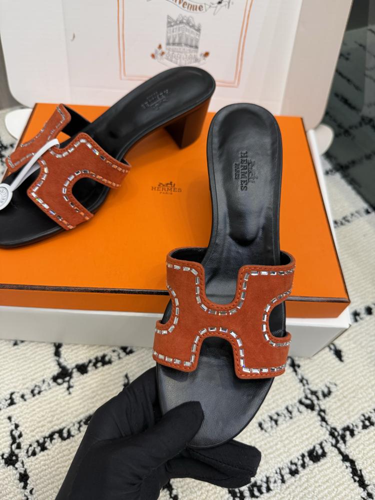 حذاء Hermès فاخر