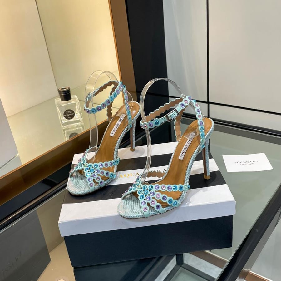 حذاء Aquazzura