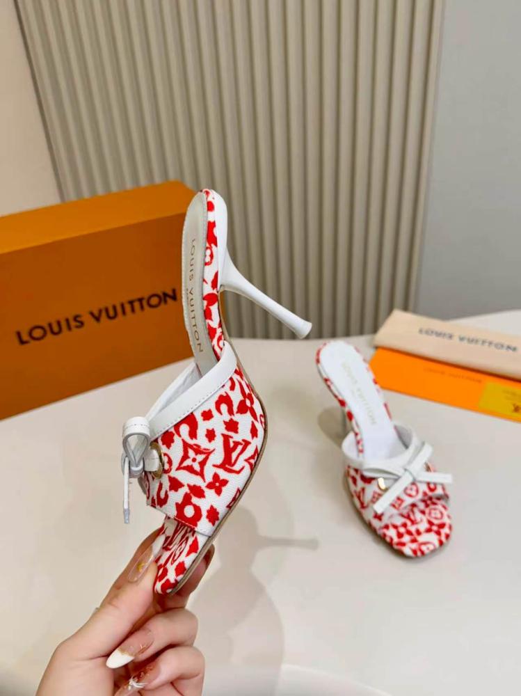 حذاء Louis Vuitton فاخر