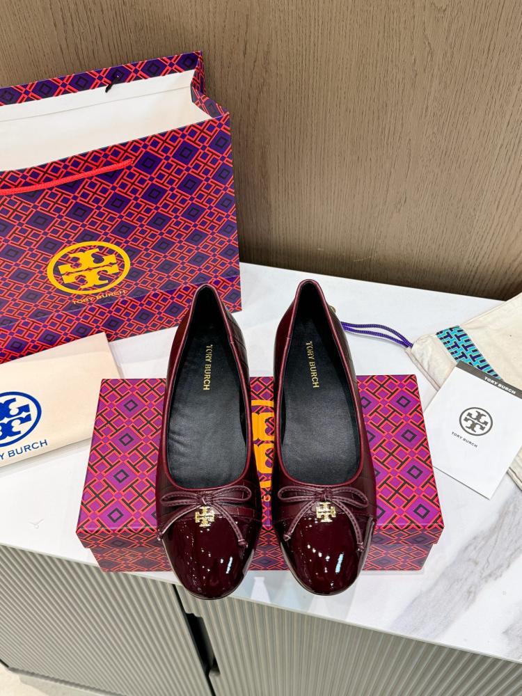 حذاء Tory Burch
