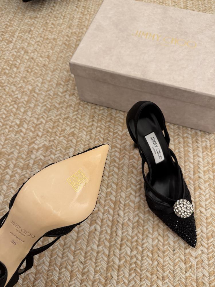 حذاء   Jimmy Choo فاخر