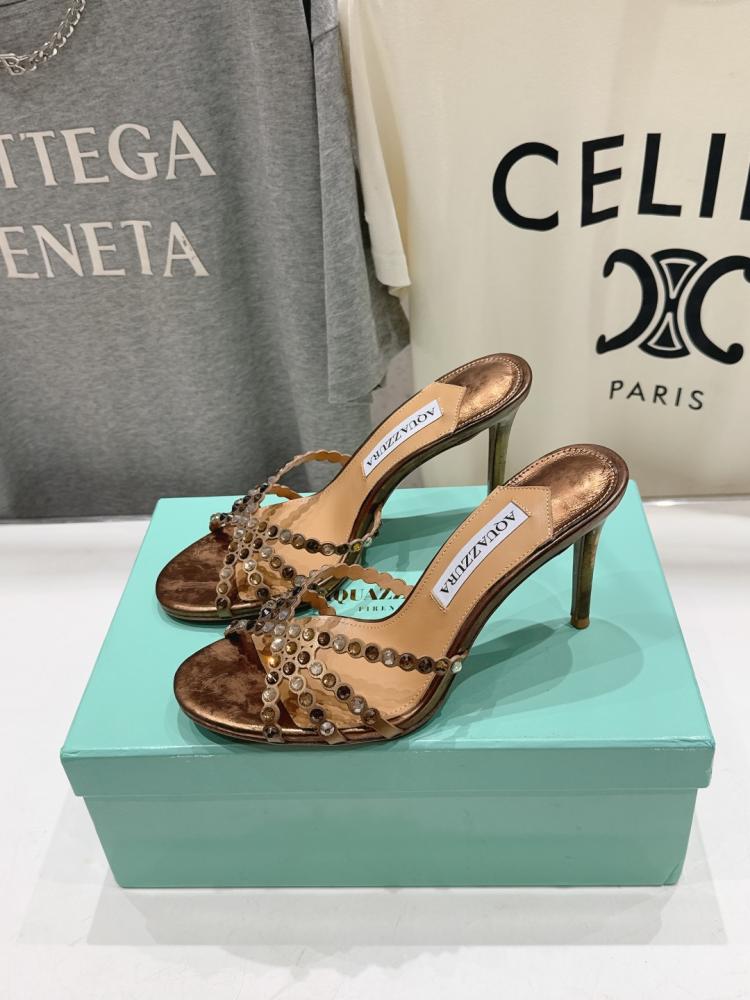 صندل Aquazzura