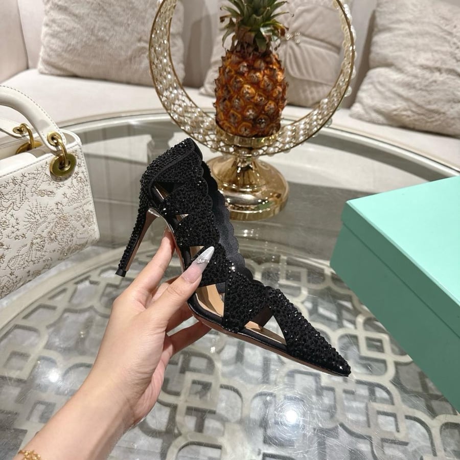 حذاء Aquazzura