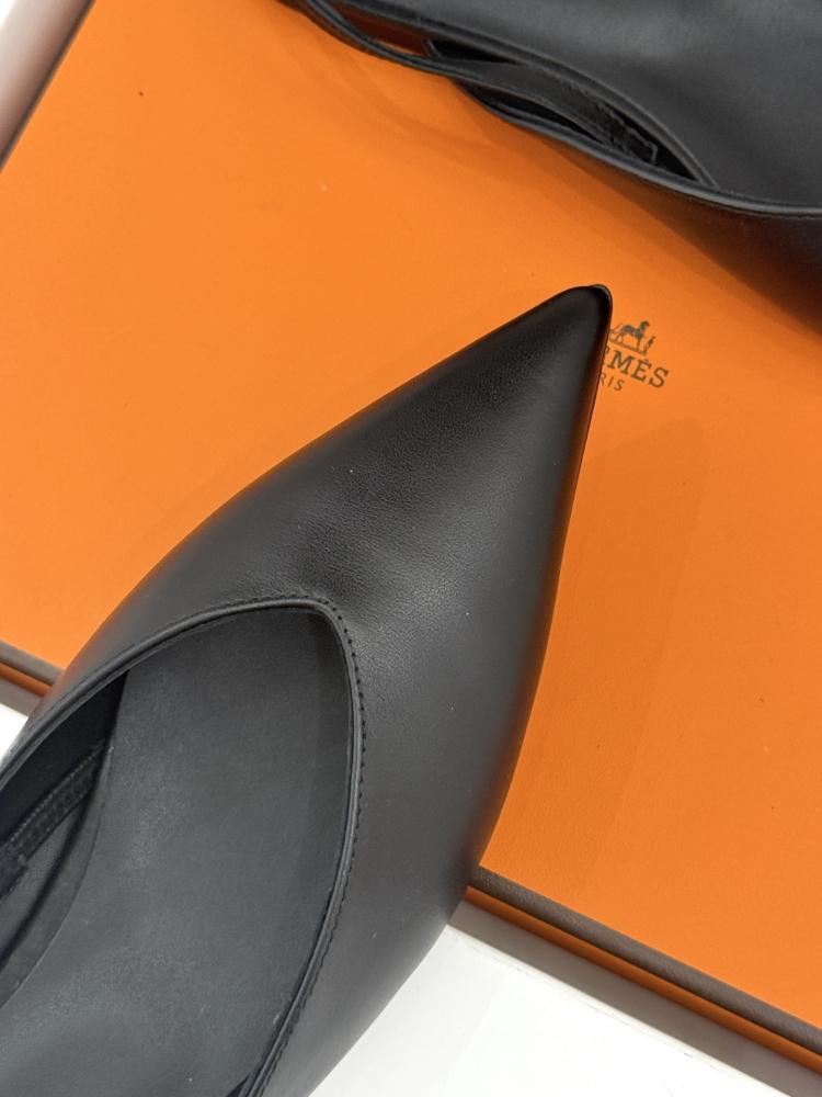 حذاء Hermès