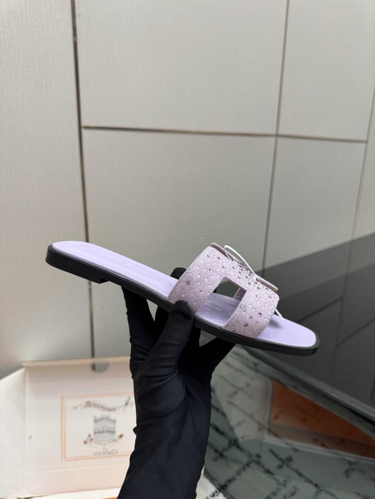 حذاء Hermès فاخر