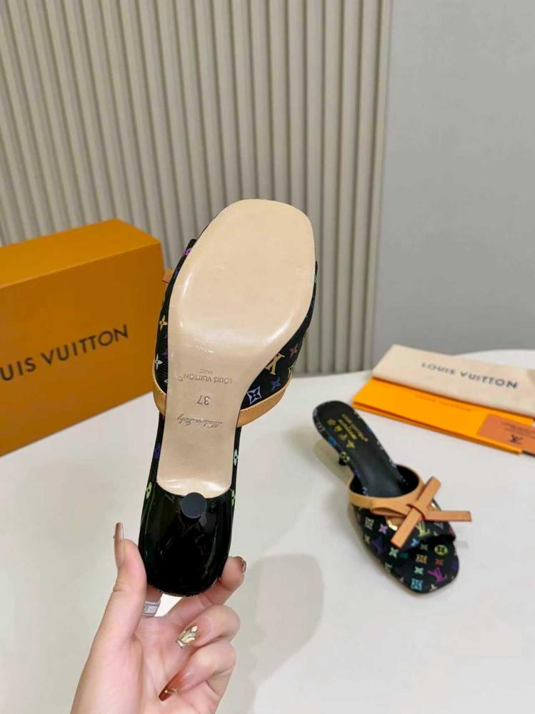 حذاء Louis Vuitton فاخر
