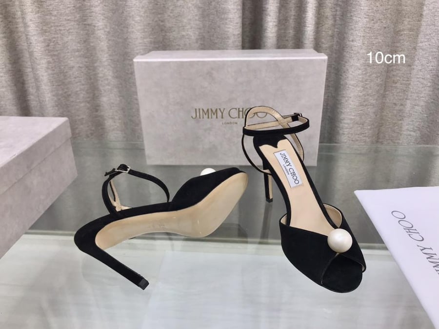 حذاء Jimmy Choo