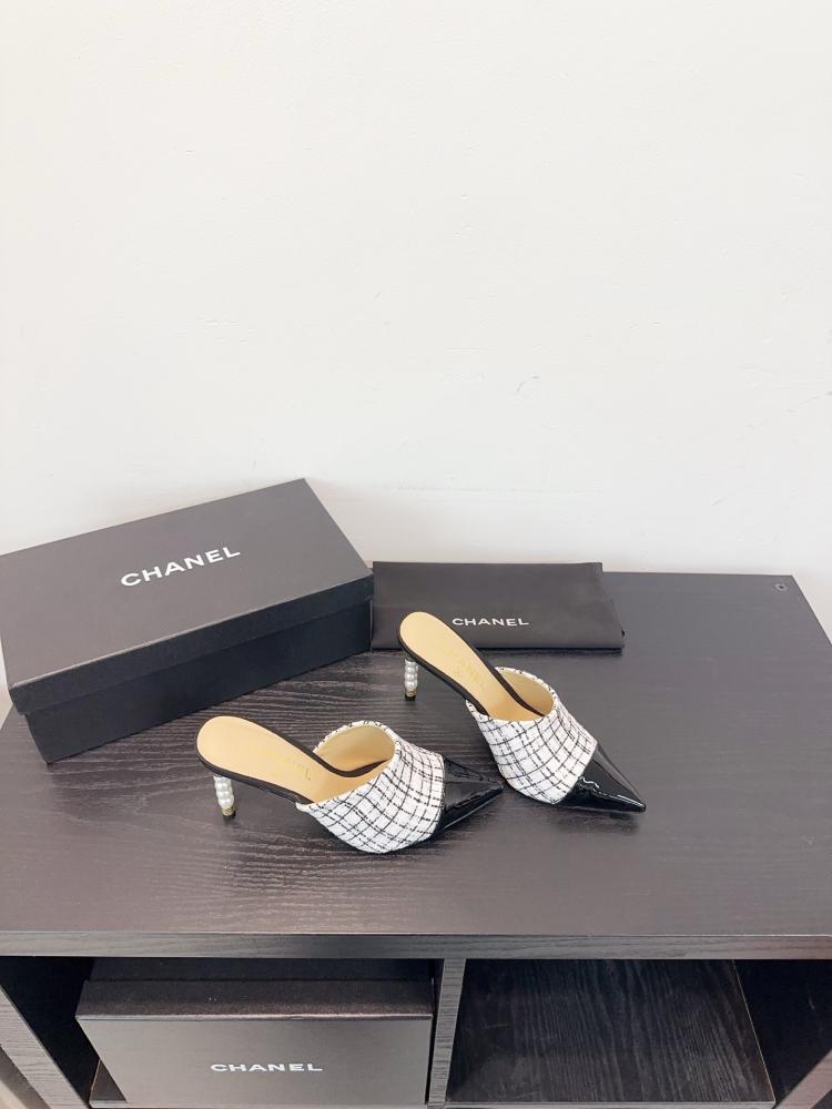 حذاء Chanel ميول كلاسيكي فاخر