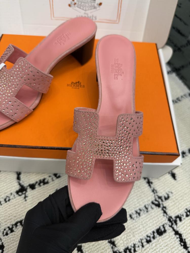 حذاء Hermès فاخر