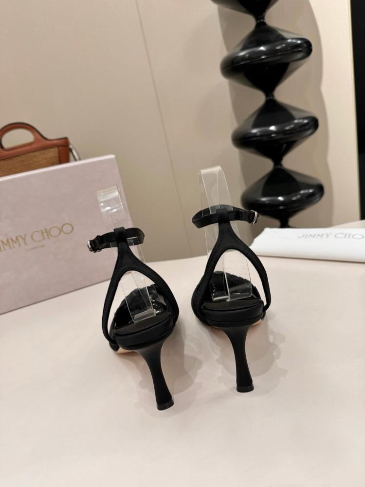 حذاء Jimmy Choo