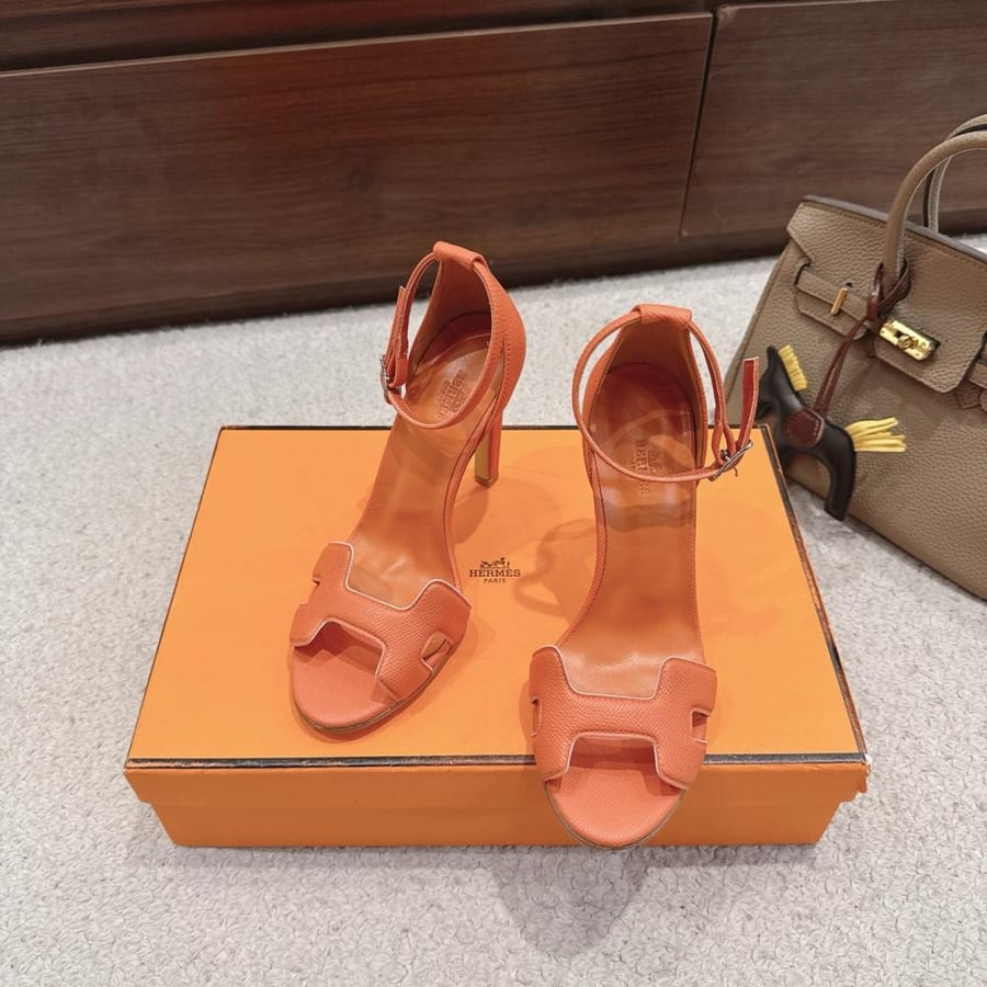 صندل كعب عالي Hermès
