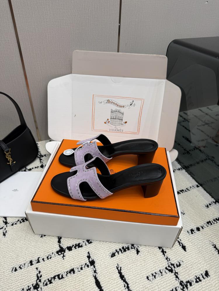 حذاء Hermès فاخر