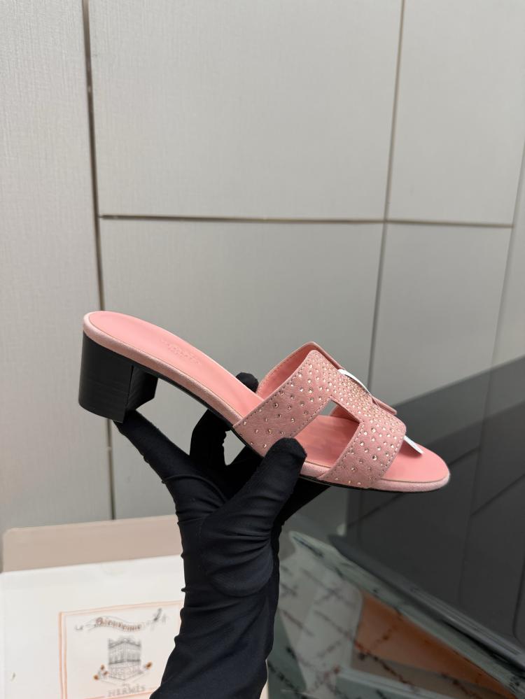 حذاء Hermès فاخر