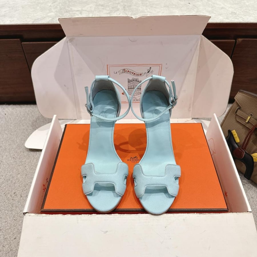 صندل كعب عالي  Hermès