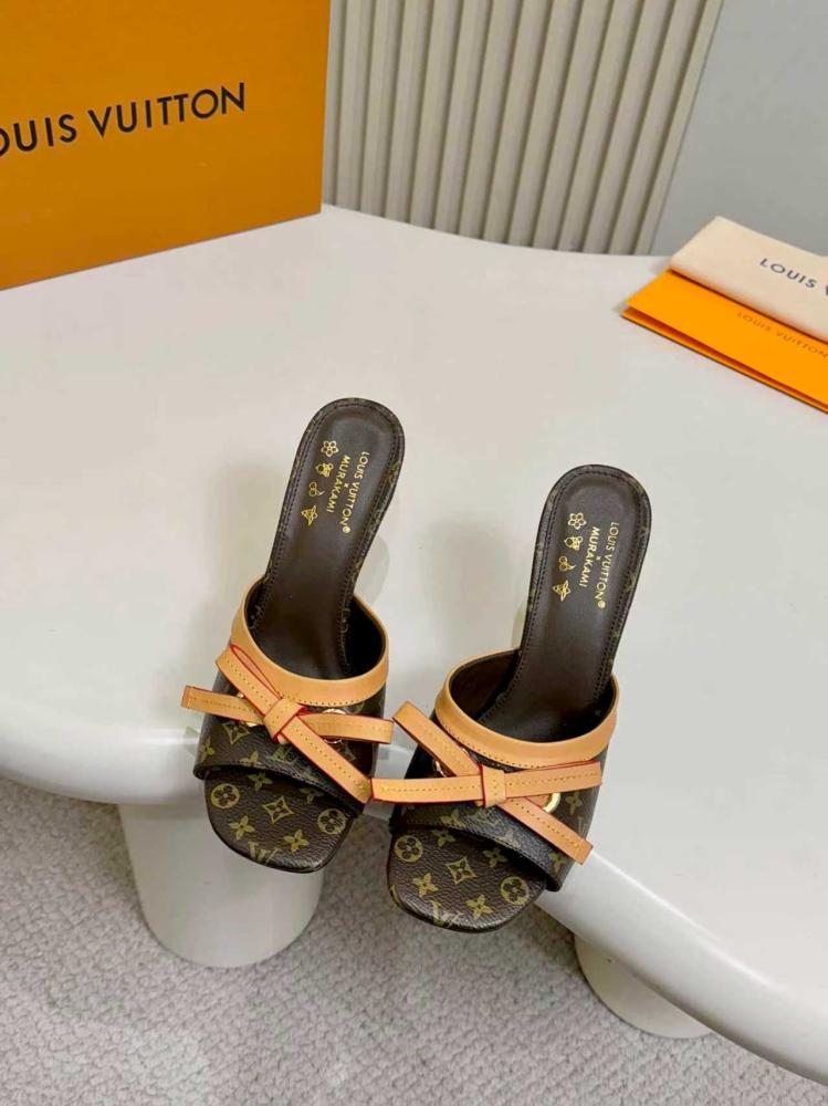 حذاء  Louis Vuitton فاخر