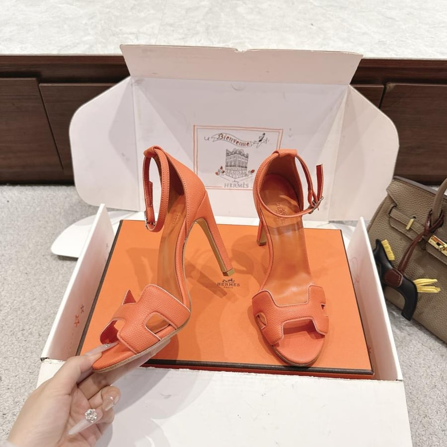 صندل كعب عالي Hermès