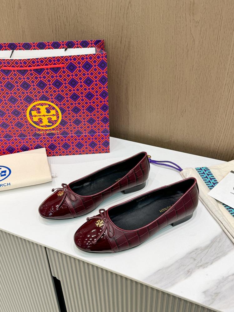 حذاء Tory Burch